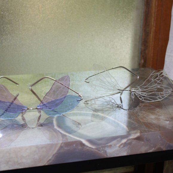 Y2K BLUE & PURPLE RIMLESS BUTTERFLY WING GLASSES - Picture 5 of 6